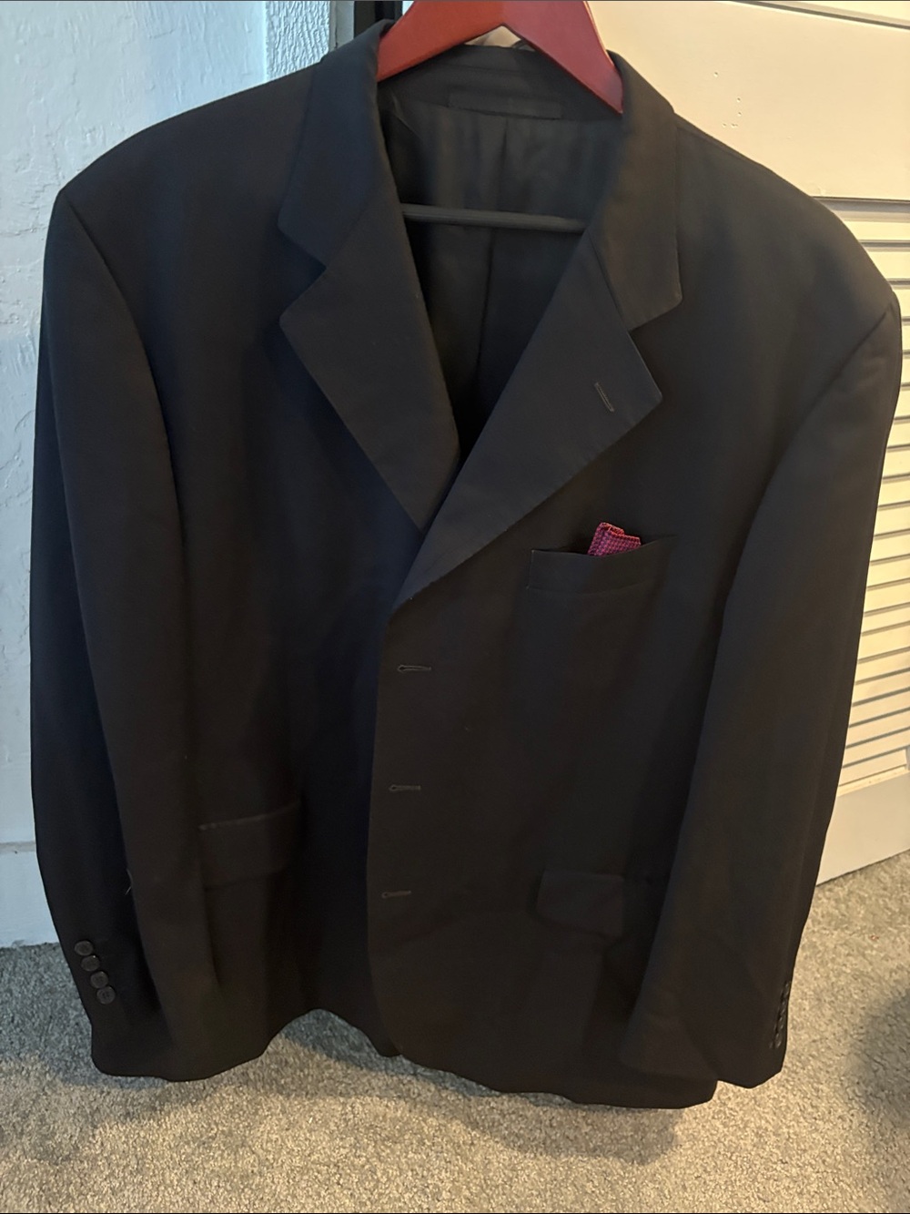 Tribal Men's Black Blazer with Pink Pocket Square - Picture 1 of 4